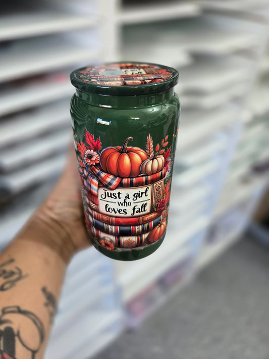 16oz glass cup Just a girl who loves fall